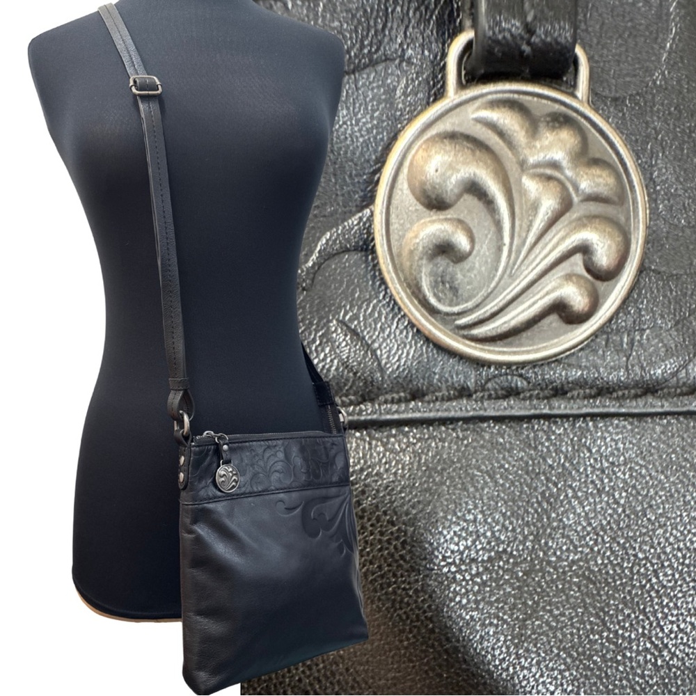 Jim Shore Alexys Crossbody Bag Embossed  Leather Black